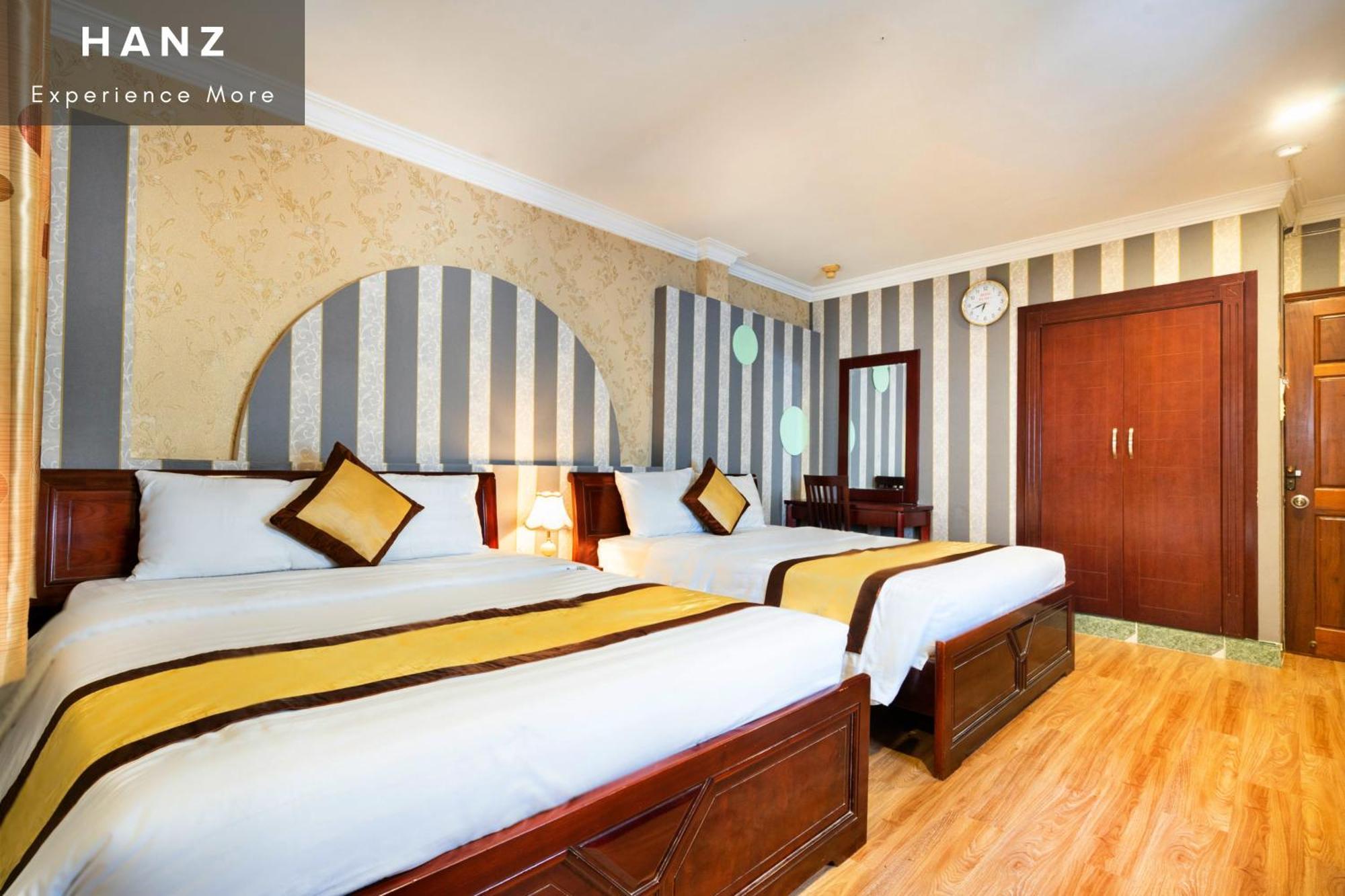 Cosmo Central Hotel 호치민 외부 사진