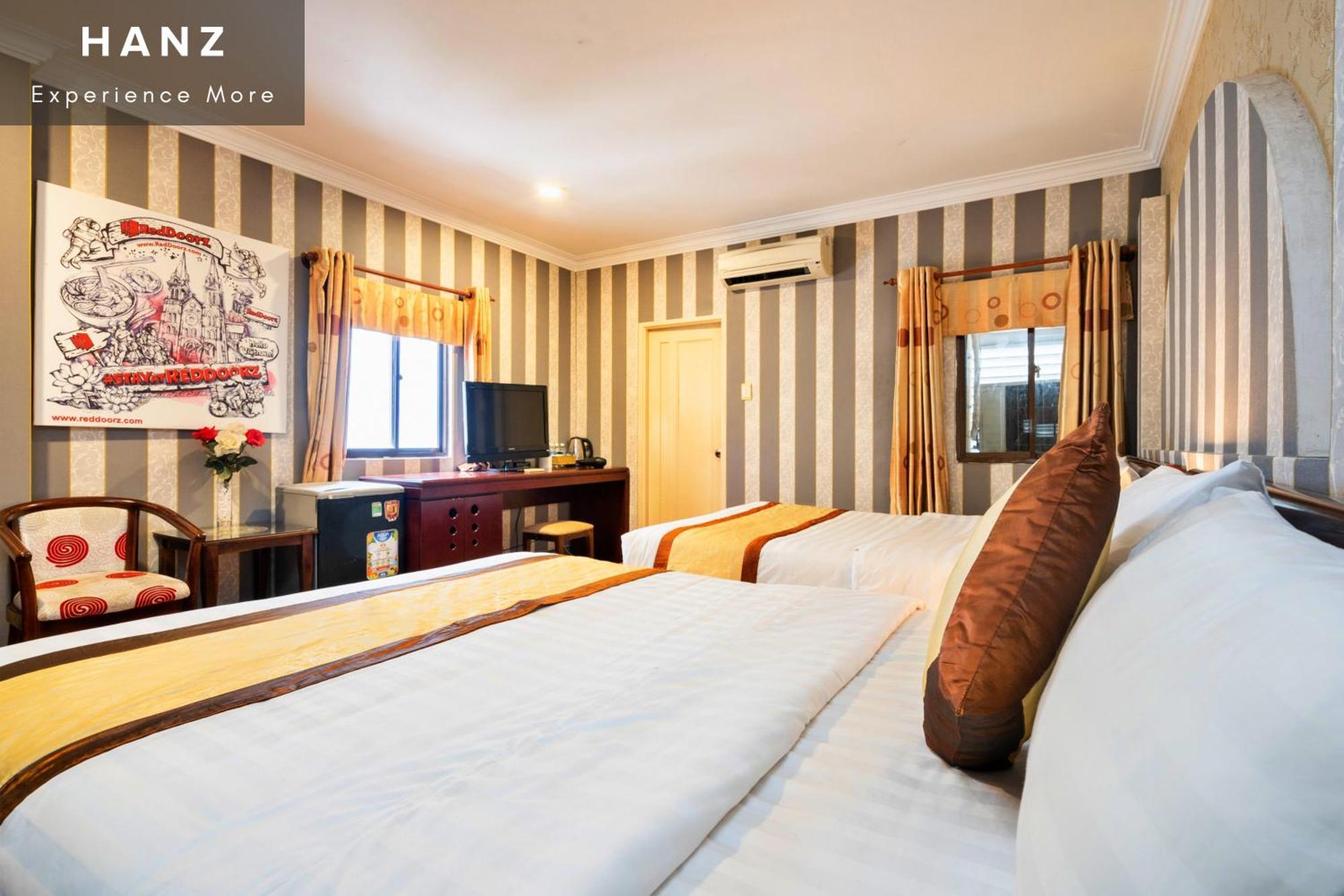 Cosmo Central Hotel 호치민 외부 사진